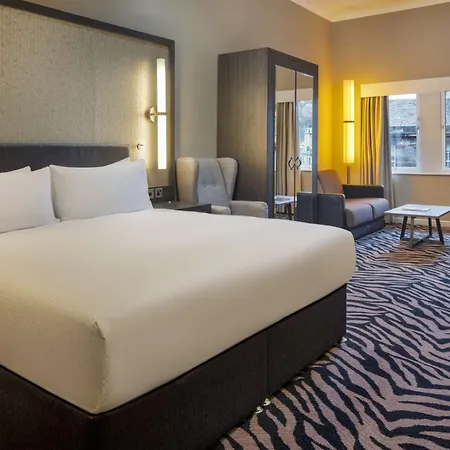 Doubletree By Hilton Centre