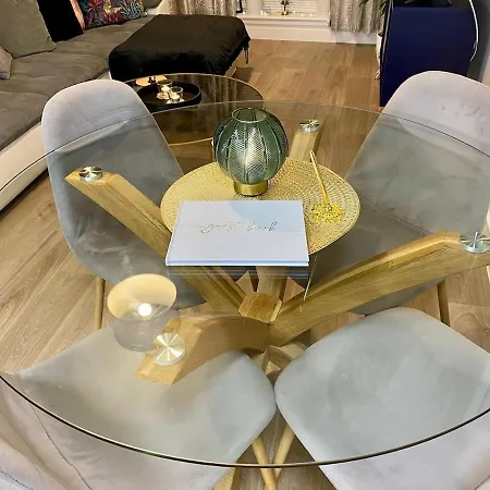 Iona's Family Retreat B Apartamento