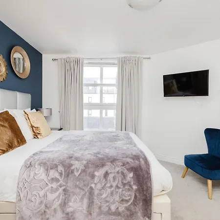 Apartament Joivy Stylish 3 Bed, 3 Bath Flat With Balcony In Old Town