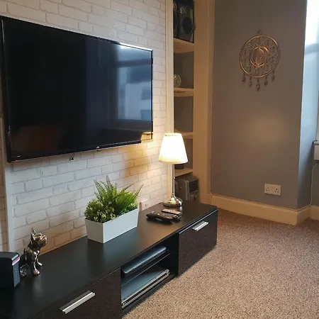 Apartment Modern Broughton - Walk To Centre And St Quarter