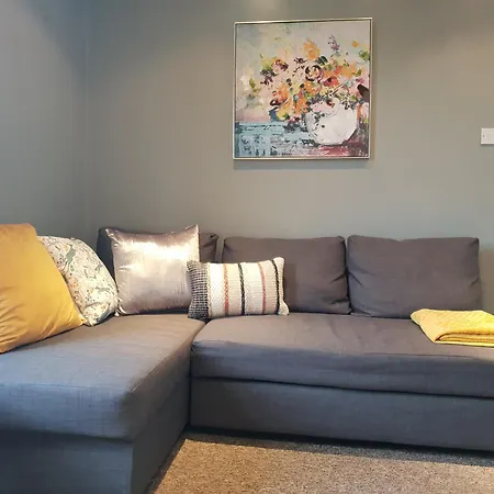 Apartment Modern Broughton - Walk To Centre And St Quarter