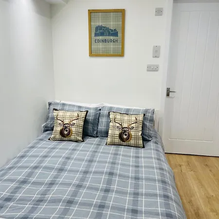The Tartan Retreat *