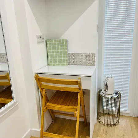 The Tartan Retreat Guest house Edinburgh