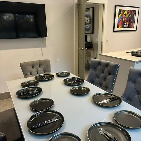 Breathtaking 5 Bedroom Townhouse In Murrayfield Location, Free Parking Эдинбург