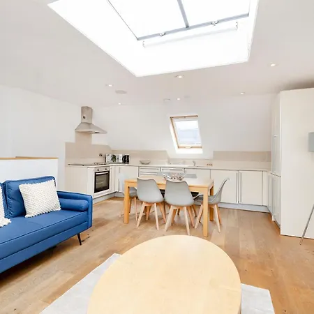 Appartement Joivy Chic 2-br Flats Near Castle Edinburgh