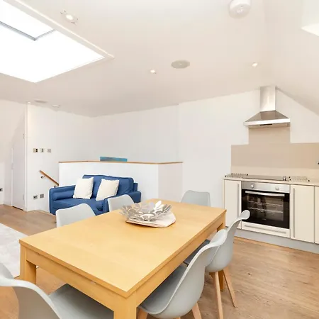 Appartement Joivy Chic 2-br Flats Near Castle