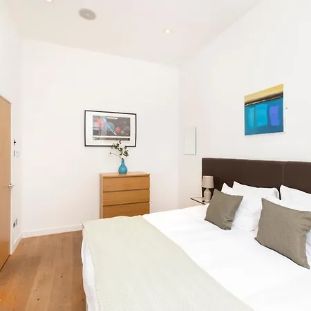 Appartement Joivy Chic 2-br Flats Near Castle