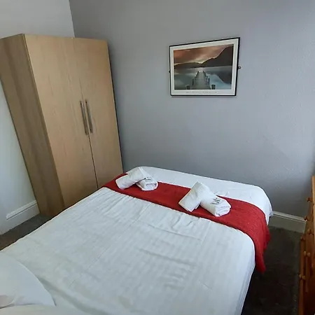 Grindlay Street Residence, 2 Bedroom, 2 Bathroom Close To Castle Appartement