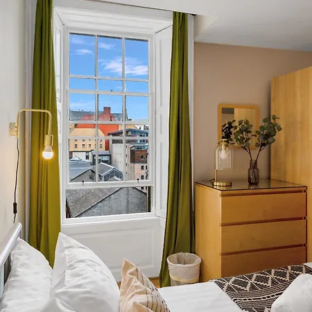 Gorgeous, Cozy 2br Royal Mile-old Town