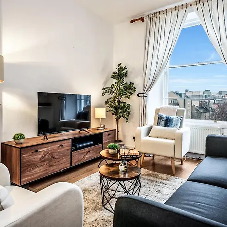 Cozy 2 Bed With Great View - Parking Edynburg