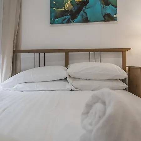Lejlighed Cozy 2 Bed With Great View - Parking