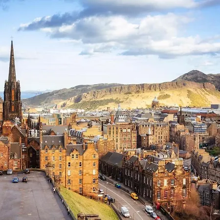 Stylish With Private Roof Terrace *