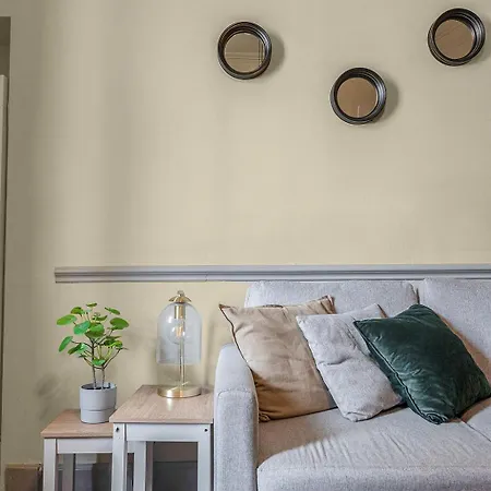 Central, Cozy 2br-1ba-haymarket - With Parking * 爱丁堡