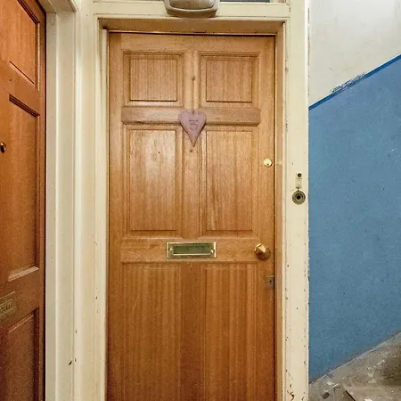 公寓 Central, Cozy 2br-1ba-haymarket - With Parking