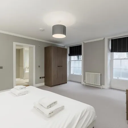 Destiny Scotland - Hill Street * Εδιμβούργο