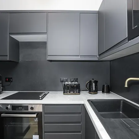 Apartment Traditional 1-bed Edinburgh