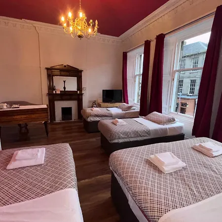 Regent House - Centre 3*