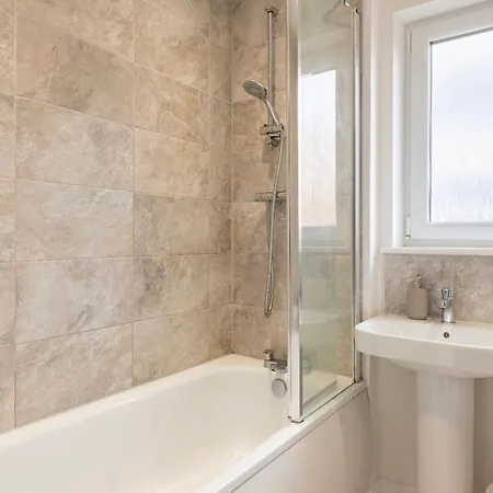 New Built 2022, 3 Bedroom Townhouse Edinburgh