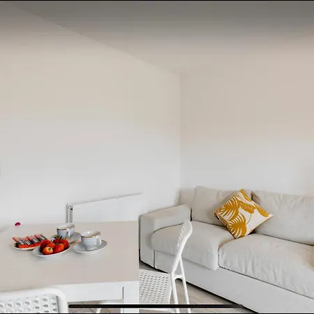 New Built 2022, 3 Bedroom Townhouse Holiday home *