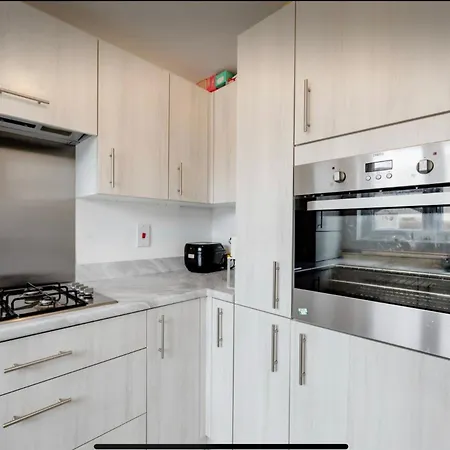 펜션 New Built 2022, 3 Bedroom Townhouse 에든버러
