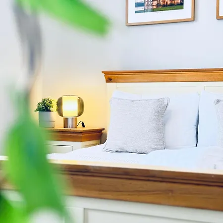 Relaxing With A Stunning View Of The Skyline Apartamento Edimburgo