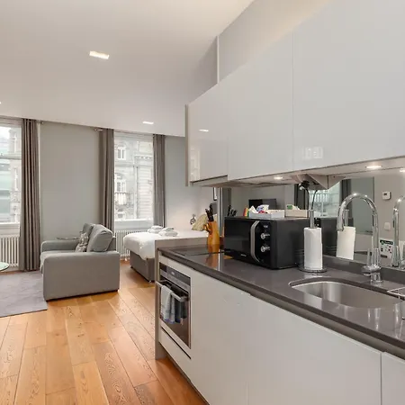 デスティニー スコットランド - セントアンドリュー スクエア