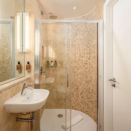 命运苏格兰 - 圣安德鲁广场公寓酒店 * 爱丁堡