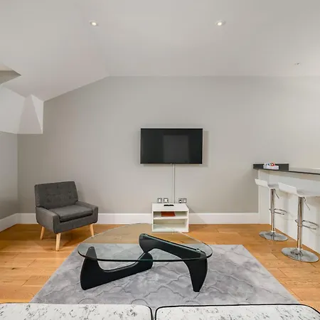 アパート デスティニー スコットランド - セントアンドリュー スクエア エディンバラ