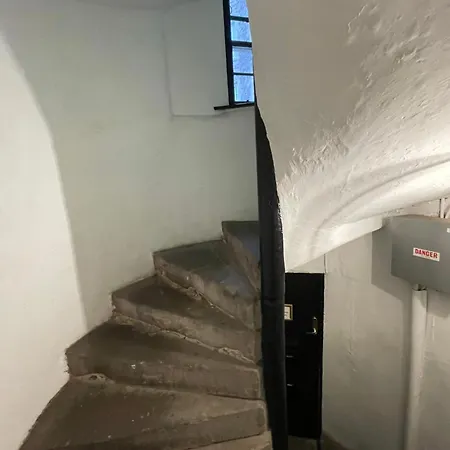 公寓式酒店 Royal Mile Balconies By The Castle 5*