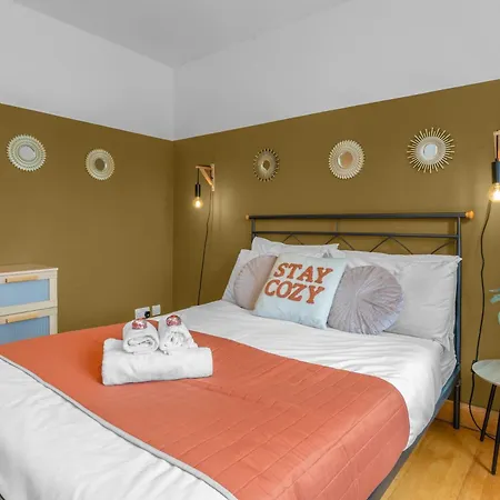 Old Town Romantic Getaway Edinburgh