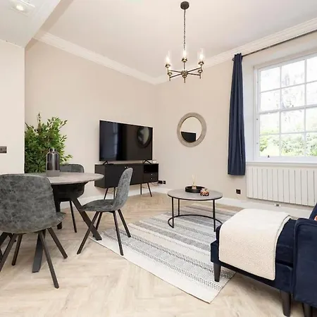 Apartment The Heart Of Old Town With Castle Views *