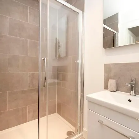 The Heart Of Old Town With Castle Views Apartment