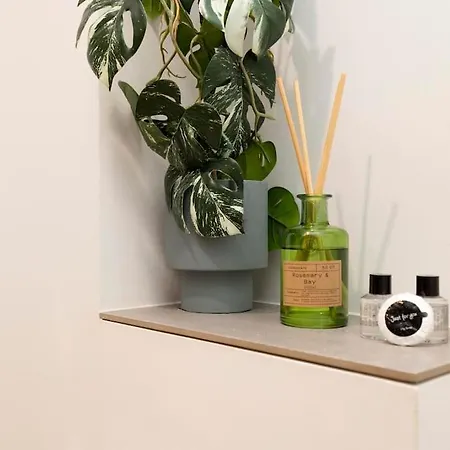 The Heart Of Old Town With Castle Views * Edinburgh