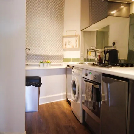 1 Bedrooms Flat In Haymarket, Heart Of Flat Sleeps 4 * Édimbourg