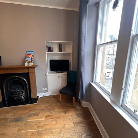 Apartment John Knox's On Edinburgh's Royal Mile