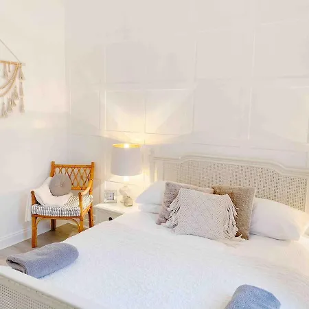 Lejlighed Chic Flat Close To Edinburgh, Airport, & Zoo