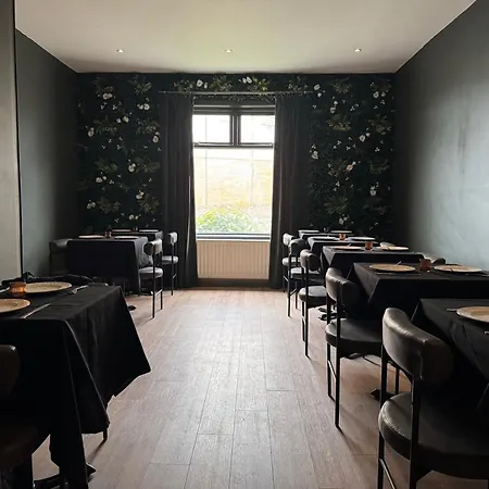 The Abbey 3*