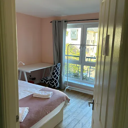 아파트 Centre Old Town 3 Bedrooms 에든버러