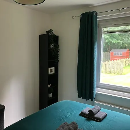 1 Bed Flat Near Murrayfield דירה אדינבורו