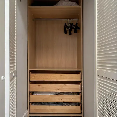 Apartamento Bright Floor 2br In Morningside, Easy Centre Links, Close To And Royal Hospital