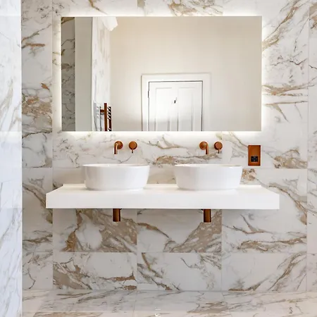 Apartment Dragon Luxury At 8 Albyn Place *