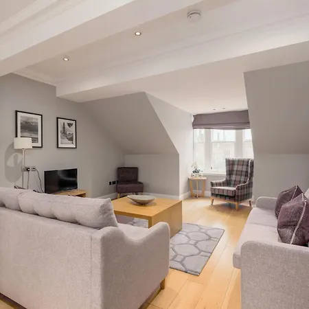 Destiny Scotland - Princes Street Lägenhet Edinburg