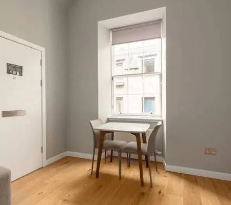 Destiny Scotland At Canning Street Lane Apartament