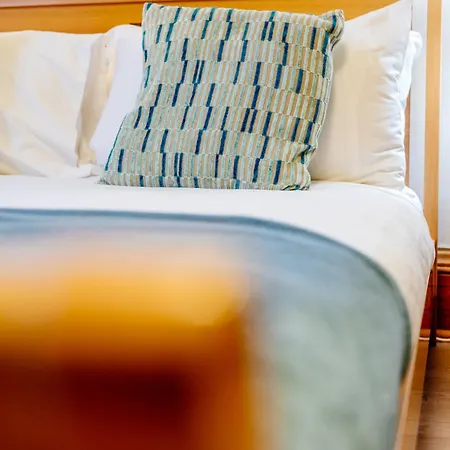 Beautiful Spacious Ground Floor Newington Flat Apartmán