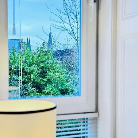 Elegant Centre Apartment