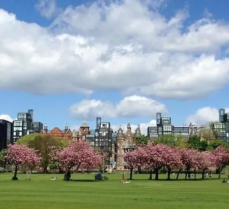 Cozy Central Flat Near Edinburgh Castle And With Free Private Parking * Edinburgh