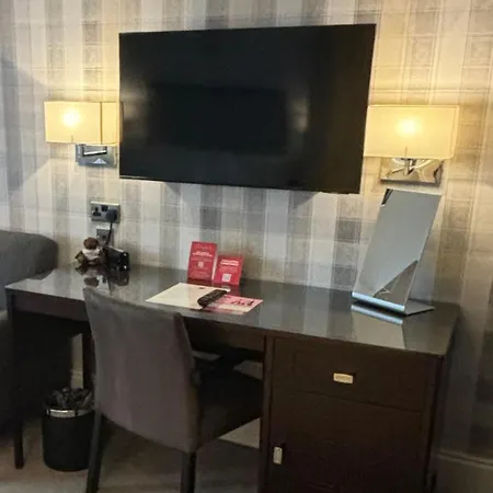 Hotel Leonardo City