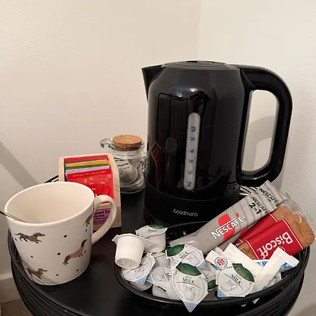 Single With Beautiful Garden Privatunterkunft Edinburgh
