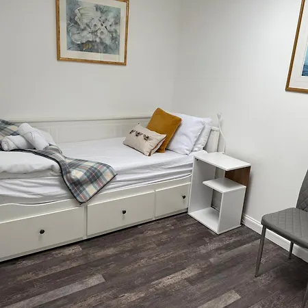 Very Central, Charlotte Square, Near The Castle *