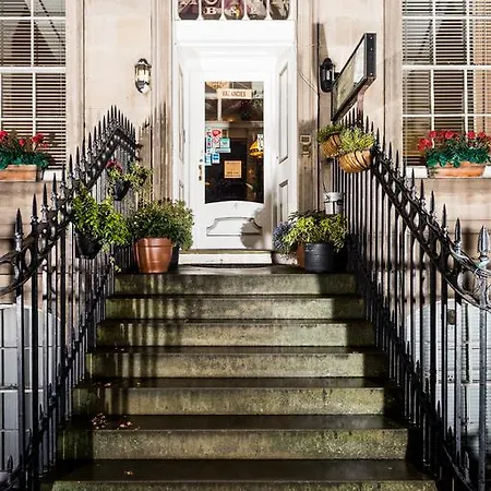 Lyncliff Bed & Breakfast
